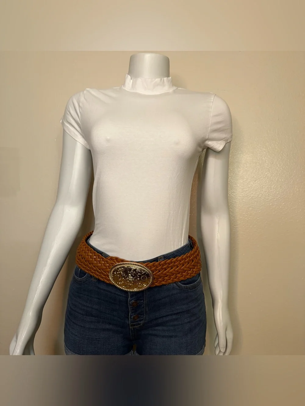 N/A camel pu